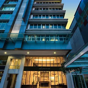 *** Hotel Manhattan Business Ttdi Malaysia